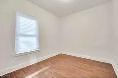 110 N 17th St, East Orange, NJ 07017 - Photo 21