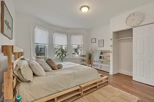 110 N 17th St, East Orange, NJ 07017 - Photo 5