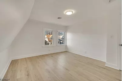 110 N 17th St, East Orange, NJ 07017 - Photo 23