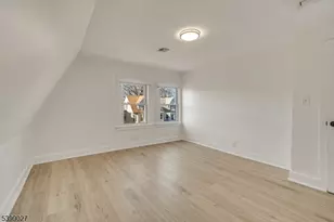 110 N 17th St, East Orange, NJ 07017 - Photo 23