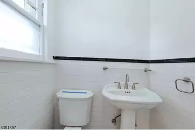 98-106 East 38th St, Paterson, NJ 07514 - Photo 45