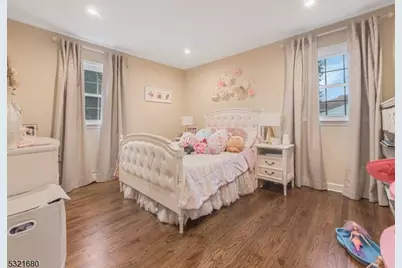 202 Andover Dr, Wayne, NJ 07470 - Photo 25