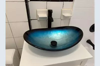 108 Grand Ave #2L, Newark, NJ 07106 - Photo 27