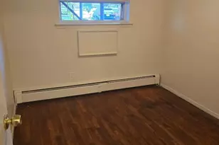 22 Sunset Ave, Bayonne, NJ 07002 - Photo 3