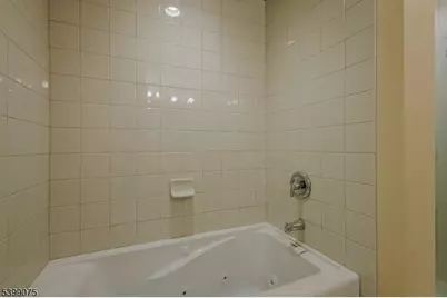 17 Sam Bonnell Dr #17, Union Township, NJ 08809 - Photo 21