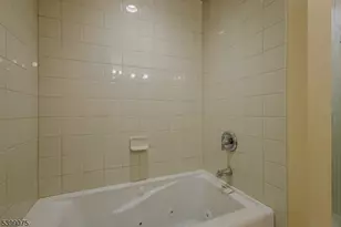 17 Sam Bonnell Dr, Union Township, NJ 08809 - Photo 21