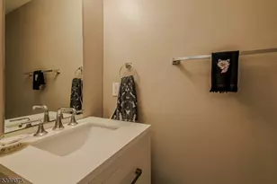 17 Sam Bonnell Dr, Union Township, NJ 08809 - Photo 15