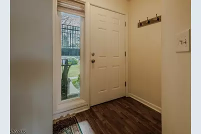 17 Sam Bonnell Dr #17, Union Township, NJ 08809 - Photo 5