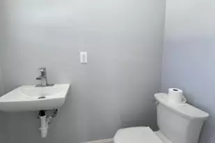 45 Cathedral Ave, Nutley, NJ 07110 - Photo 15