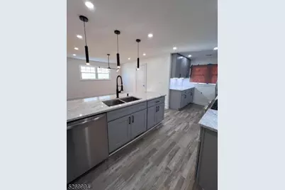 45 Cathedral Ave, Nutley, NJ 07110 - Photo 3