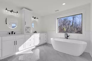 8 Church St, Stockton, NJ 08559 - Photo 27