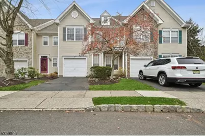 32 Mayflower Dr, Bernards Township, NJ 07920 - Photo 1