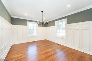 44 4th Ave, Roseland, NJ 07068 - Photo 19