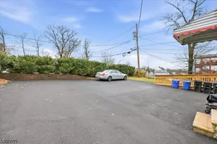 162 Walnut St, Montclair, NJ 07042 - Photo 17