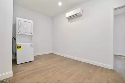 216 Peshine Ave, Newark, NJ 07108 - Photo 25