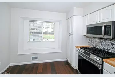 102 Chelsea Way, Bridgewater, NJ 08807 - Photo 11