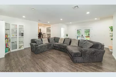 115 Scudders Rd, Sparta Township, NJ 07871 - Photo 3