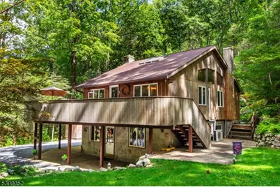 20 Glenwood Ln, Vernon Twp., NJ 07461 - Photo 1