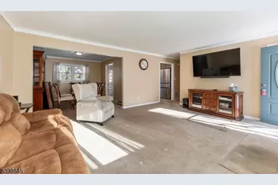 49 Goodluck St, Edison Twp., NJ 08820 - Photo 5