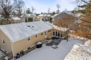 49 Good Luck St, Edison Twp., NJ 08820 - Photo 31