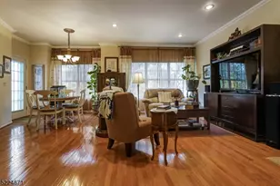 404 Brookview Ct, Hanover Township, NJ 07981 - Photo 5