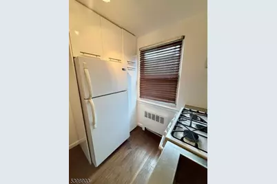 37 A Carolyn Terrace, Roselle Boro, NJ 07203 - Photo 5