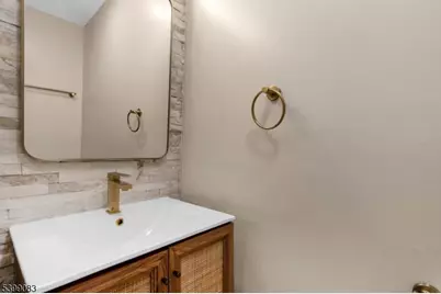 79 Crane St, Newark, NJ 07104 - Photo 19