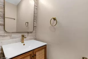 79 Crane St, Newark, NJ 07104 - Photo 19