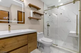 79 Crane St, Newark, NJ 07104 - Photo 35