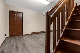 79 Crane St, Newark, NJ 07104 - Photo 25