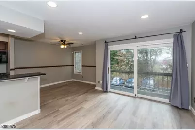 32 Sam Bonnell Dr, Union Township, NJ 08809 - Photo 9