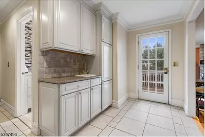 167 Douglas Rd, Bernards Township, NJ 07931 - Photo 11