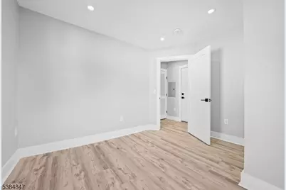 100 Kansas St #2, Hackensack, NJ 07601 - Photo 9