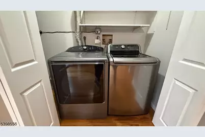 58 Canterbury Cir #58, Franklin Township, NJ 08873 - Photo 3