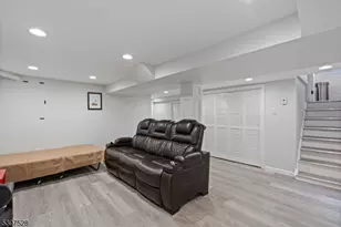 74 Kipp Ave, Hasbrouck Heights, NJ 07604 - Photo 21