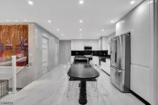 85 Francisco Ave, Little Falls Township, NJ 07424 - Photo 19