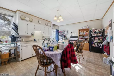 318 Front St, Belvidere, NJ 07823 - Photo 13