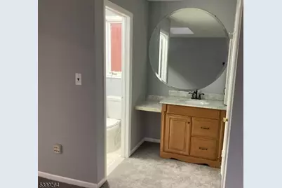 102 Riverbend Dr, North Brunswick Township, NJ 08902 - Photo 21