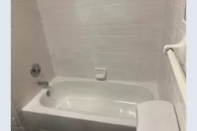 102 Riverbend Dr, North Brunswick Township, NJ 08902 - Photo 25