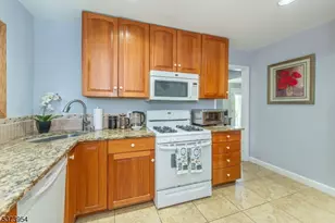 414 Rockport Rd, Mansfield Township, NJ 07865 - Photo 7