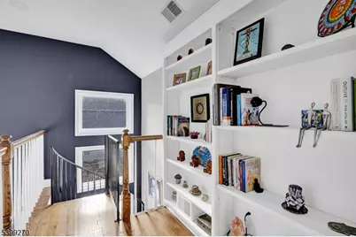 17 Knollwood Ter, Randolph Township, NJ 07869 - Photo 17