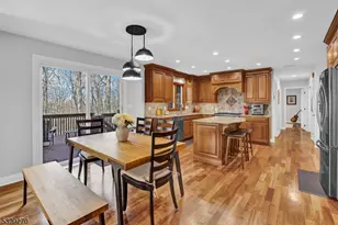 17 Knollwood Terrace, Randolph Township, NJ 07869 - Photo 3