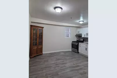 18 Van Houten St, Paterson, NJ 07505 - Photo 5