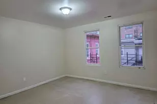 18 Van Houten St, Paterson, NJ 07505 - Photo 7