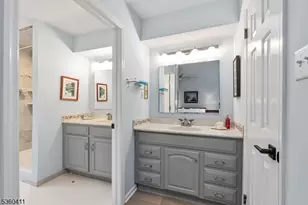 8 Maddaket, Scotch Plains Township, NJ 07076 - Photo 19