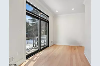 32 Felch Rd, Florham Park, NJ 07932 - Photo 9