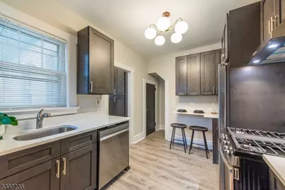 61 Claremont Ave, Montclair Twp., NJ 07042 - Photo 17