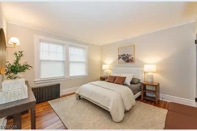 61 Claremont Ave, Montclair Twp., NJ 07042 - Photo 21