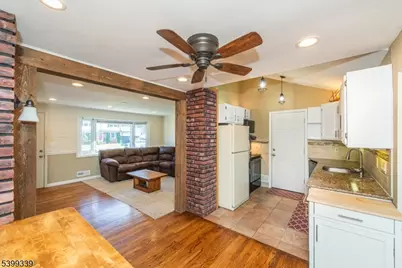 13 Marine Ter, Jefferson Township, NJ 07849 - Photo 17