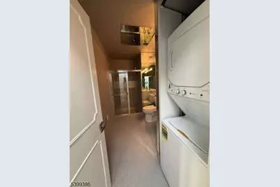 1 Claridge Dr #428, Verona, NJ 07044 - Photo 13